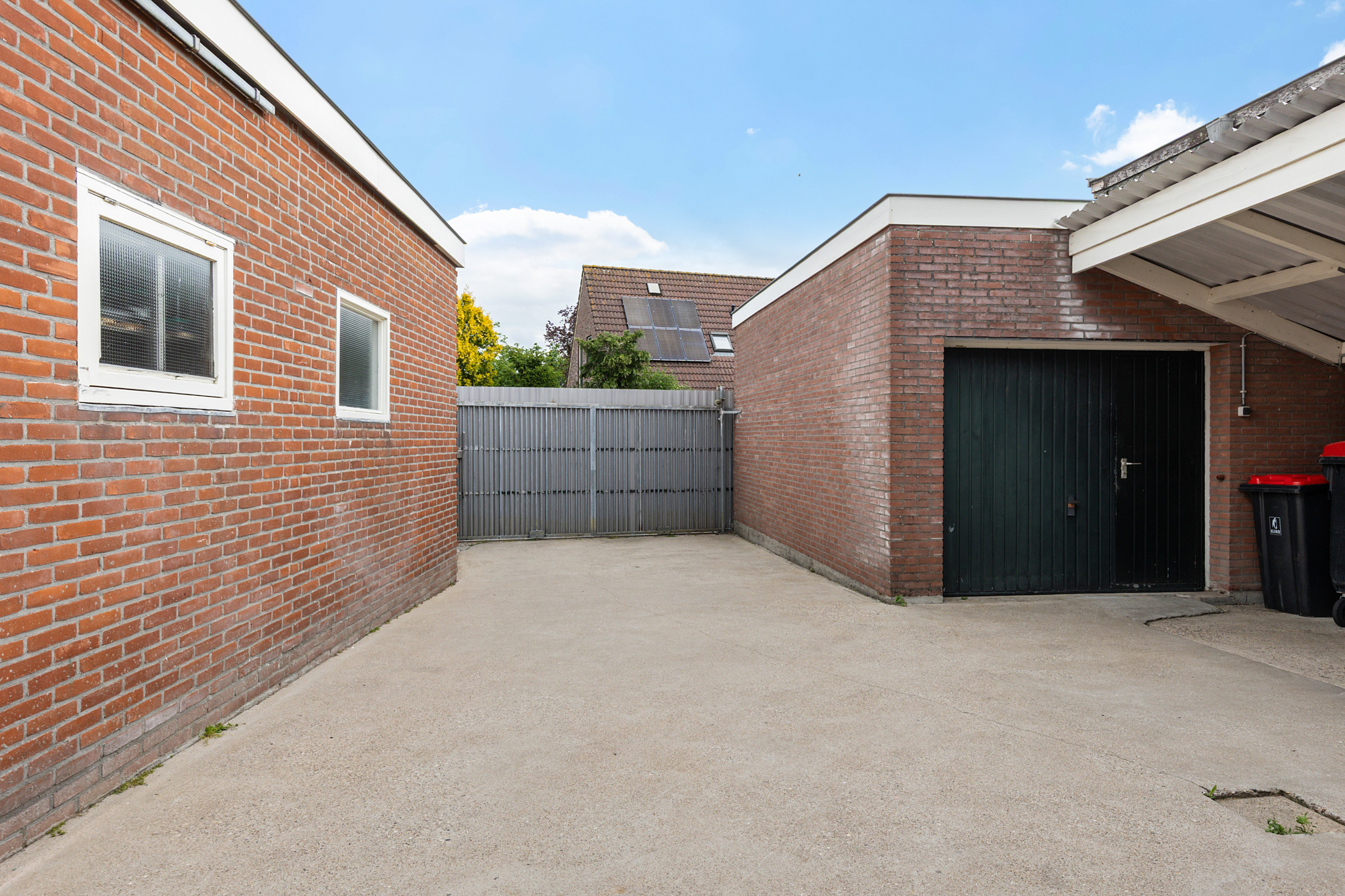 Hoekwoning te koop: Langebuorren 13, Stiens