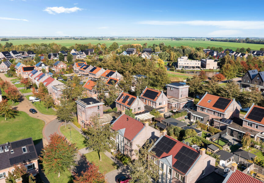 Tussenwoning te koop: Oer de Feart 54, Joure