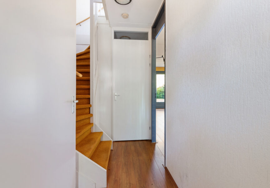 Tussenwoning te koop: Oer de Feart 54, Joure