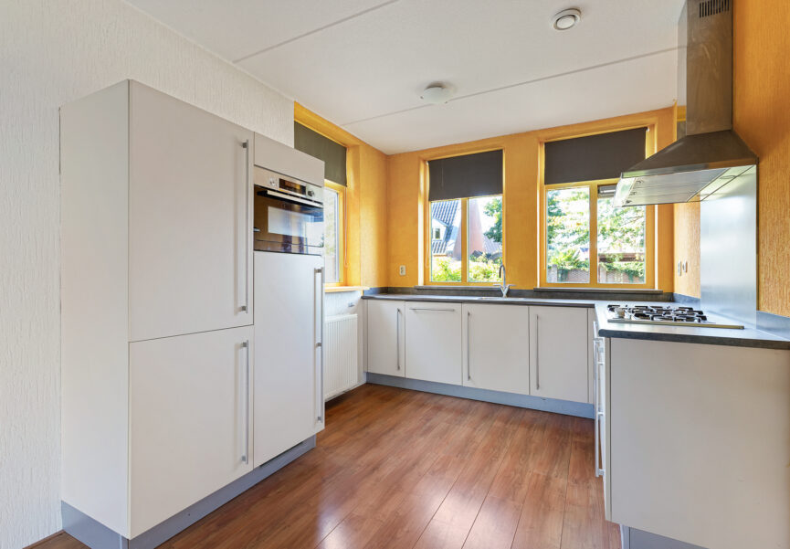 Tussenwoning te koop: Oer de Feart 54, Joure