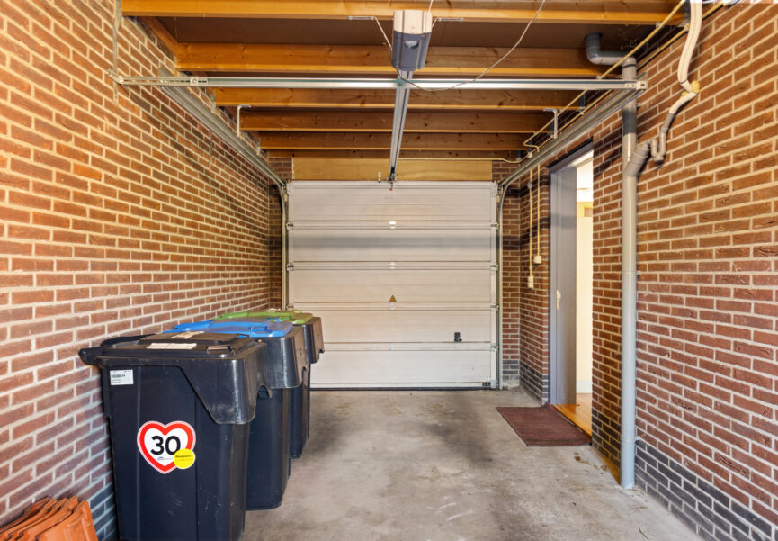 Tussenwoning te koop: Oer de Feart 54, Joure