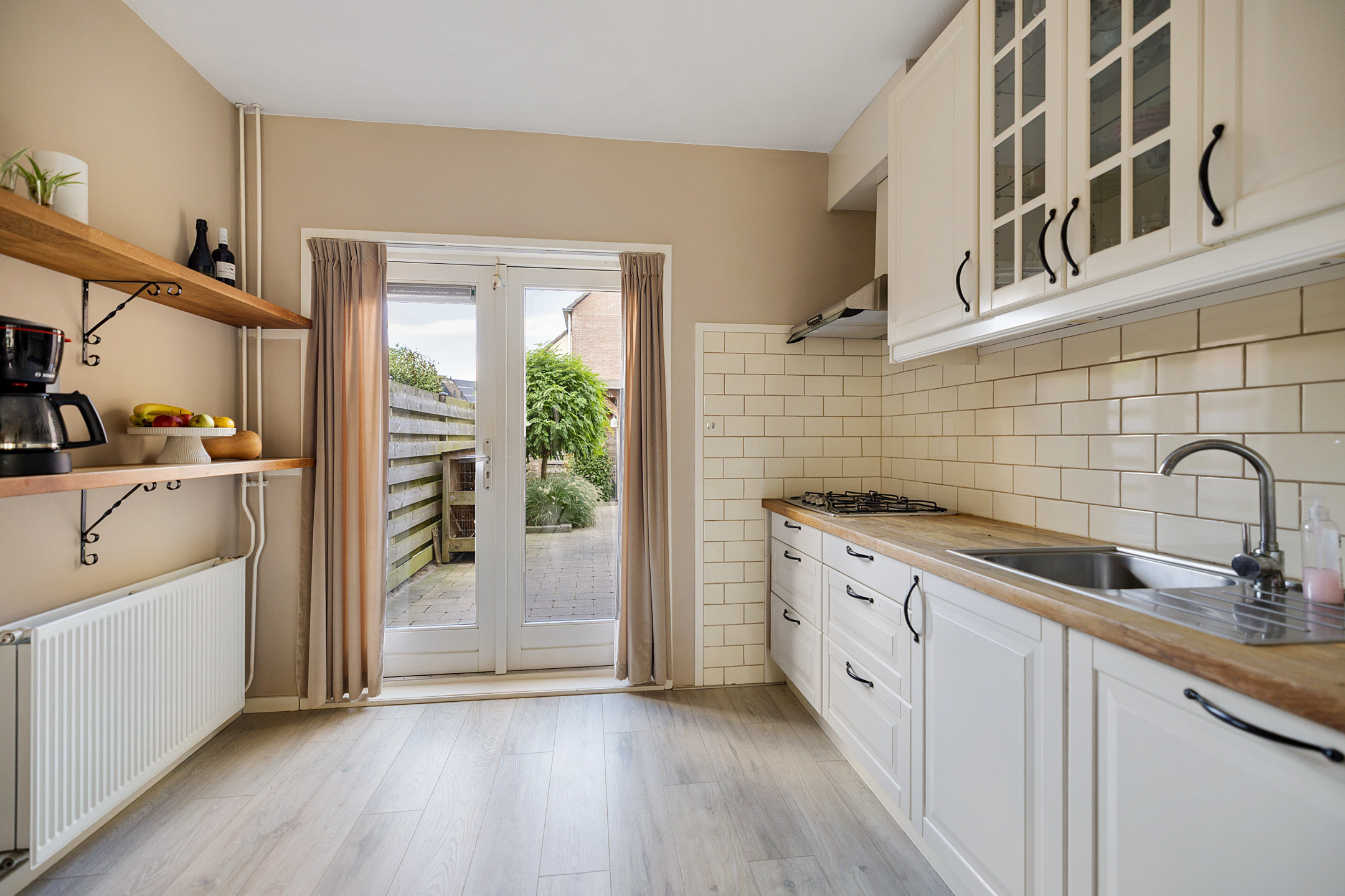 Tussenwoning te koop: Walstro 54, Sneek